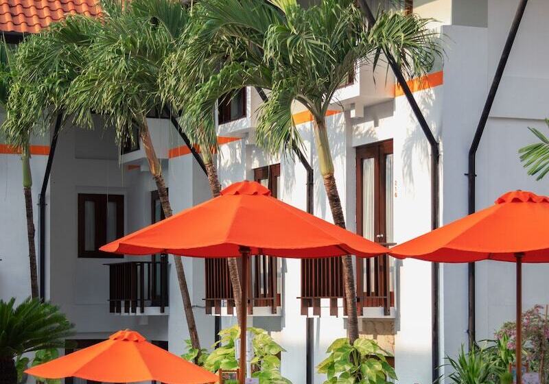 Harris Hotel Kuta Tuban Bali