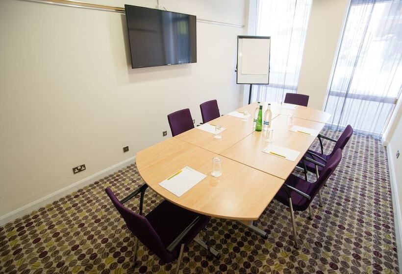 ホテル Hilton Garden Inn Birmingham Brindleyplace