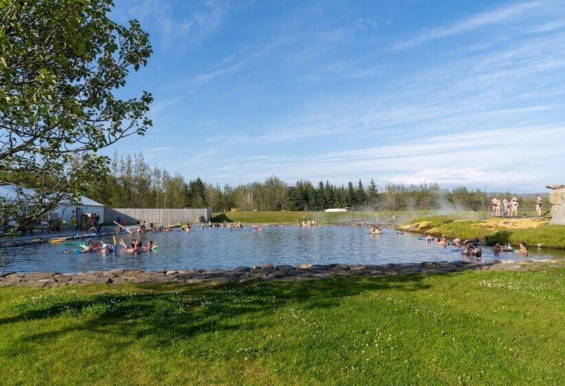 The Hill Hotel At Flúðir