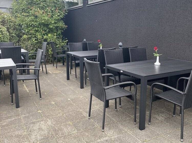 The Hill Hotel At Flúðir