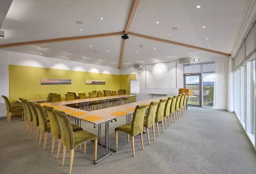 The Hill Hotel At Flúðir