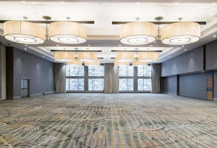 בית מלון כפרי Kananaskis Mountain Lodge, Autograph Collection