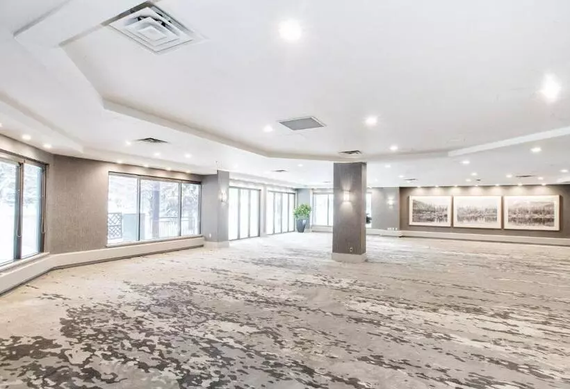 호텔 Kananaskis Mountain Lodge, Autograph Collection