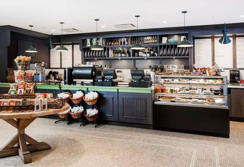 호텔 Kananaskis Mountain Lodge, Autograph Collection