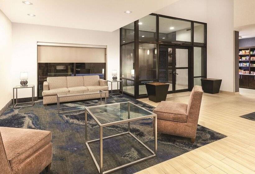 ホテル La Quinta By Wyndham Philadelphia Airport