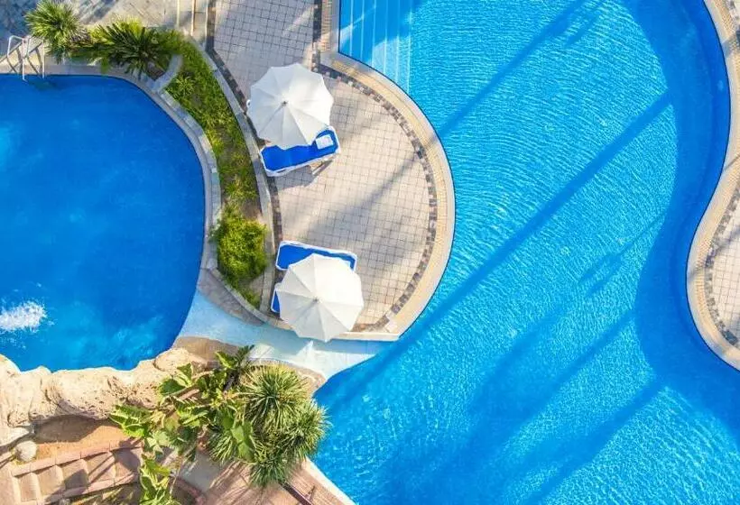 Lordos Beach Hotel & Spa