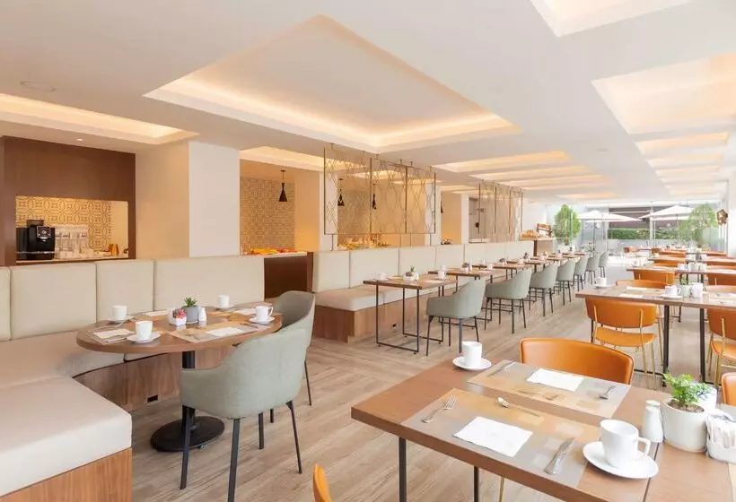 هتل NH Collection Mexico City Centro Histórico