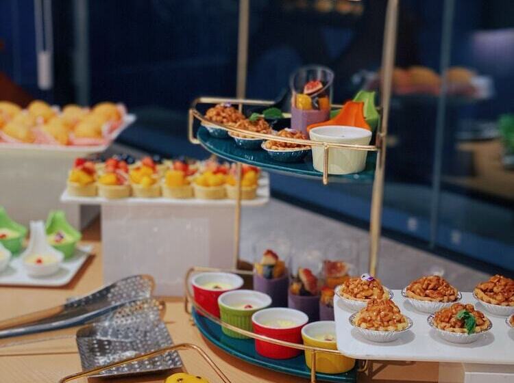 Ocean Hotel Guangzhou   Tao Jin Railway Station