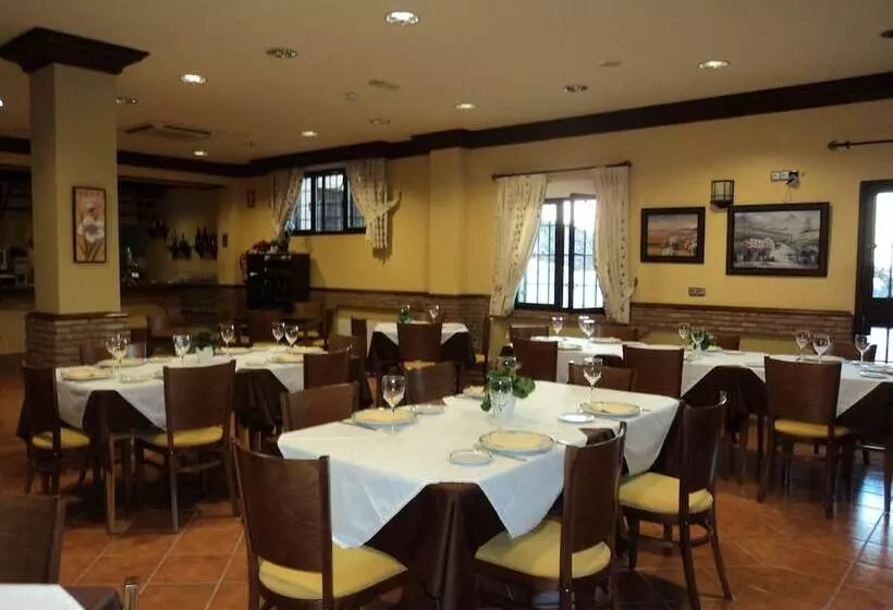 乡村酒店 La Encina Centenaria