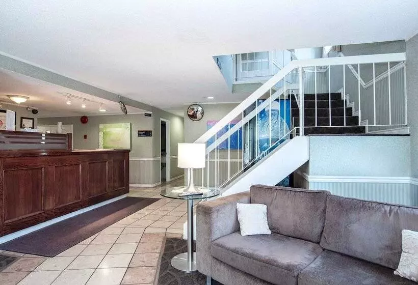 Hotel Sandman Inn Cache Creek