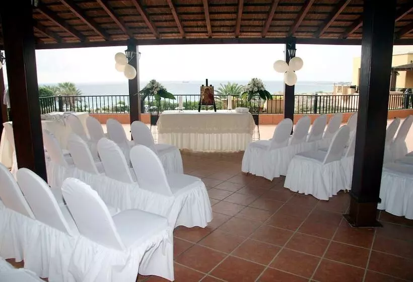 فندق Venus Beach