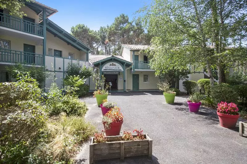 渡假胜地  Résidence Pierre & Vacances Le Domaine De Pinsolle