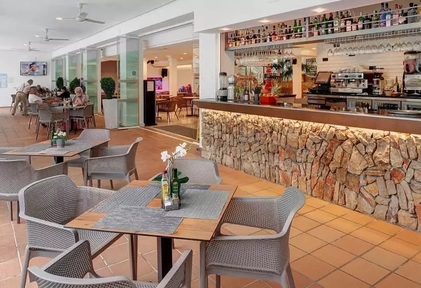 Apartamentos Cala d'Or Playa