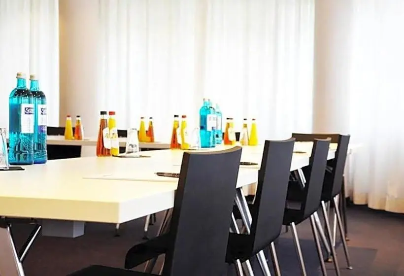 Bristol Hotel Frankfurt City