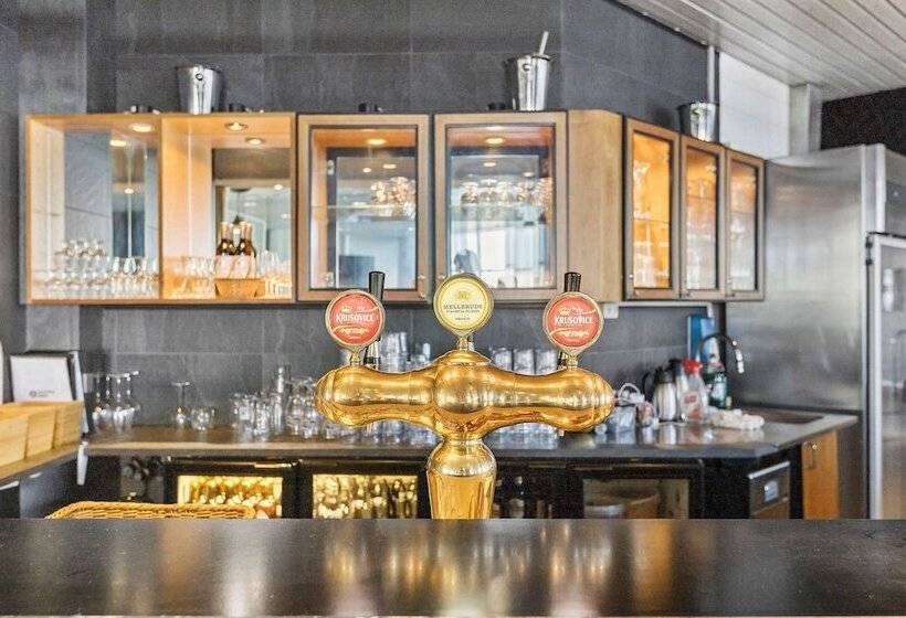 בית מלון כפרי Best Western Eurostop örebro