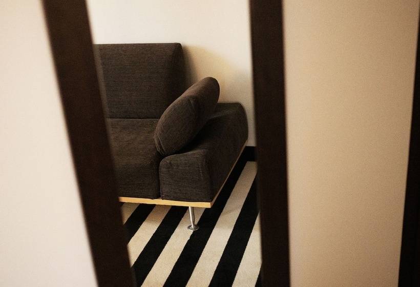 Bristol Hotel   Frankfurt City