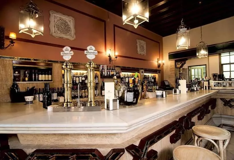 هتل Casa Palacio Pilar Del Toro