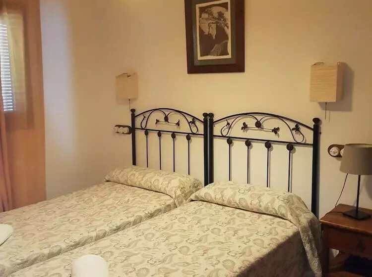 Szálloda Complejo Pequeño Rocío Hostel