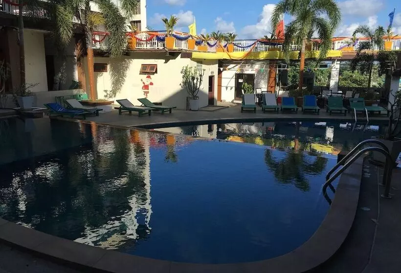 酒店 Drop In Club Resort & Spa