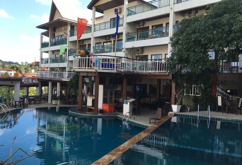 Szálloda Drop In Club Resort & Spa