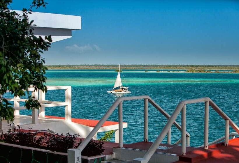 هتل Laguna Bacalar