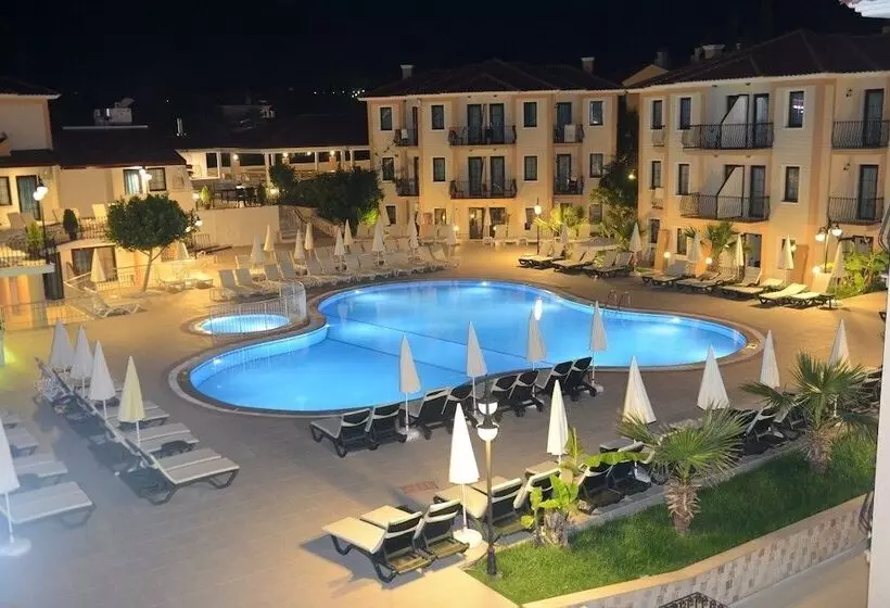 Hotelli Marcan Beach Adult Only