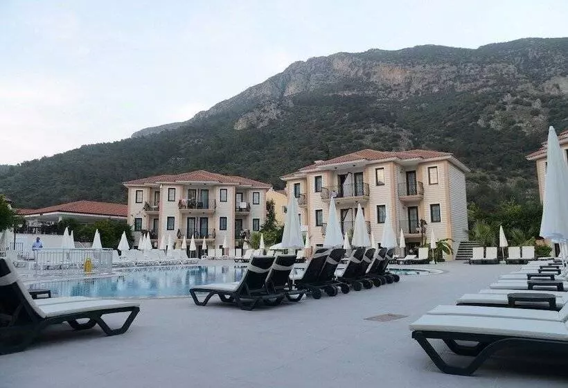 Hotelli Marcan Beach Adult Only