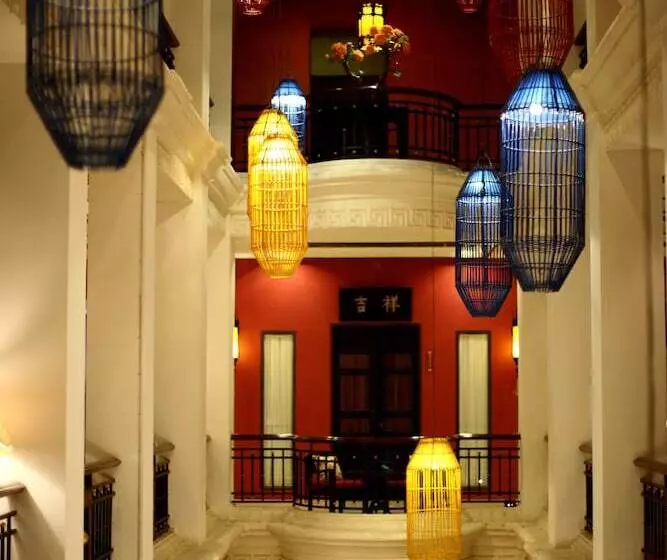 בית מלון כפרי Shanghai Mansion Bangkok