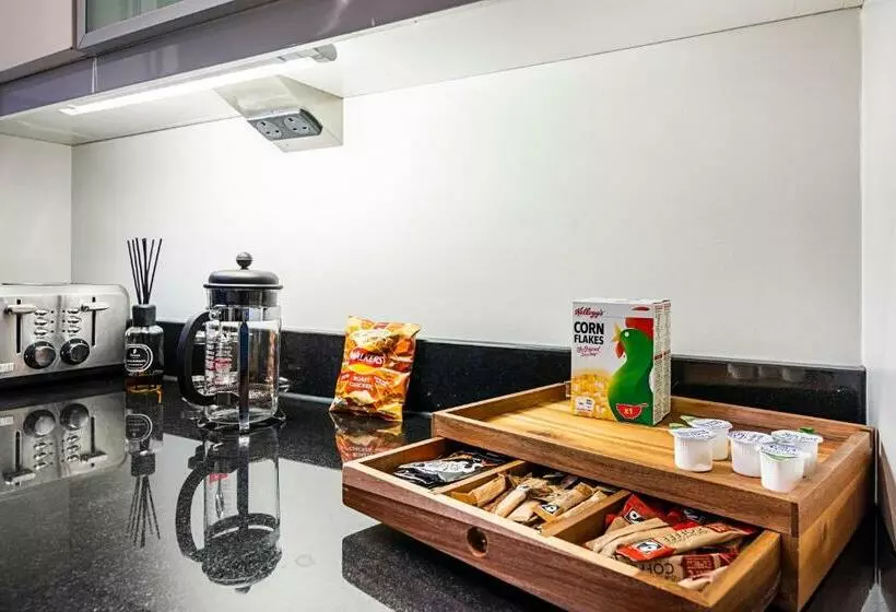 The Grainstor Apartment Excel/02