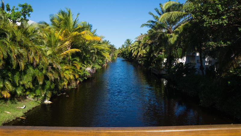 בית מלון כפרי Bahia Plaza