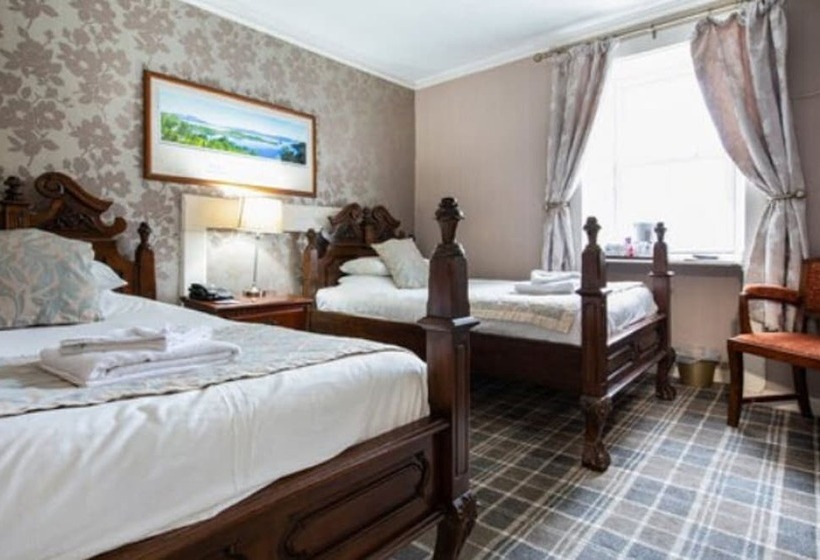 فندق Cairndow Stagecoach Inn