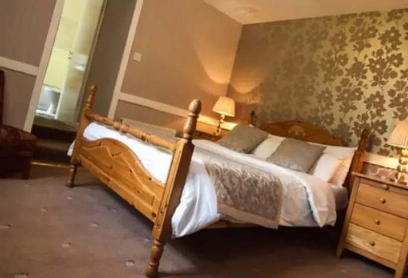 酒店 Cairndow Stagecoach Inn