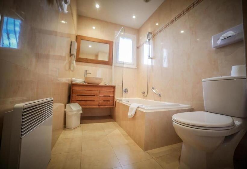 ホテル Castellu Rossu