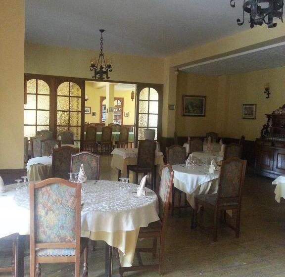 ホテル Castellu Rossu