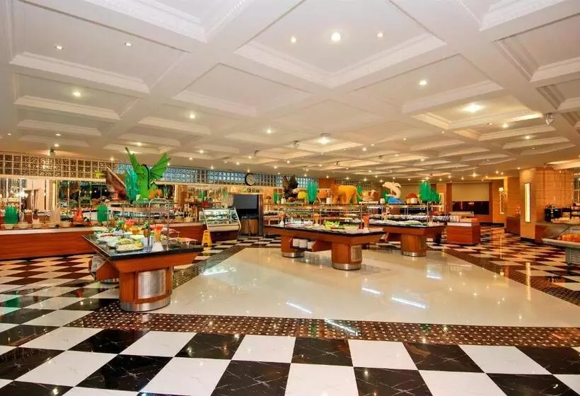 Delphin Deluxe Resort