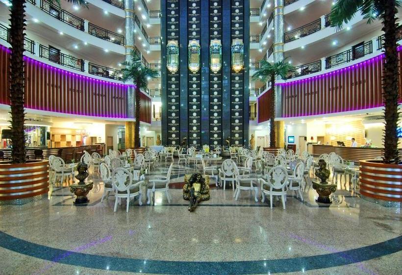 Delphin Deluxe Resort