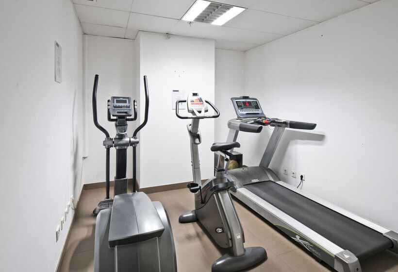 فندق Golden Tulip Sao Joao Da Madeira