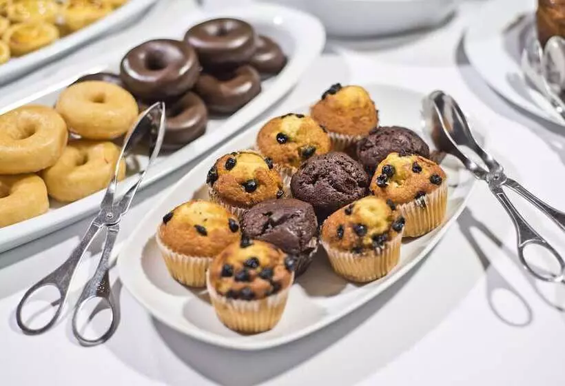 ホテル Golden Tulip Sao Joao Da Madeira