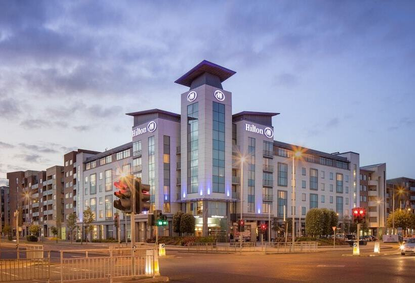 호텔 Hilton Dublin Airport