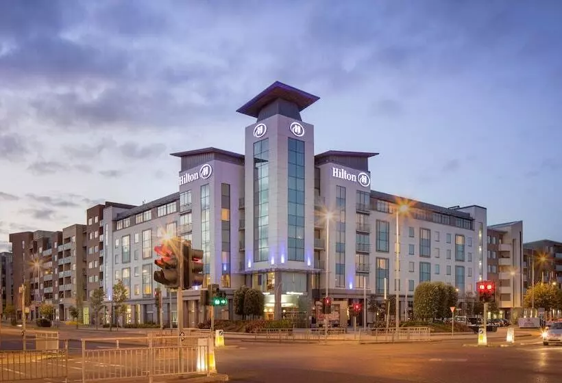호텔 Hilton Dublin Airport