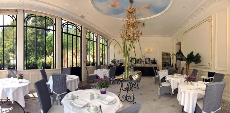 فندق Hôtel La Villa Eugene