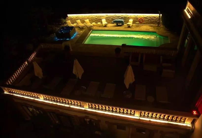 فندق Hôtel La Villa Eugene