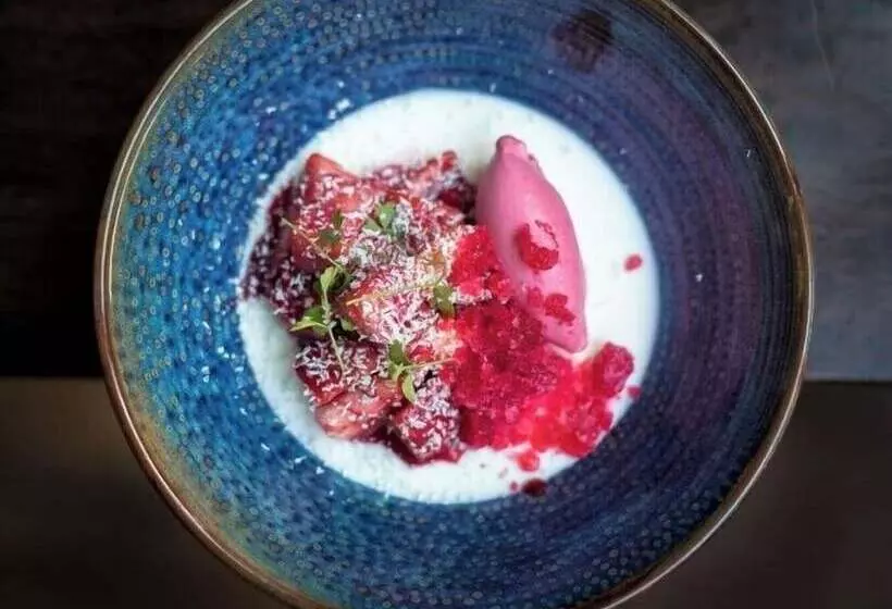 هتل Kilkenny Pembroke