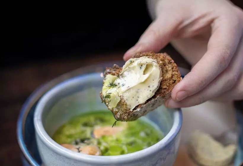 هتل Kilkenny Pembroke