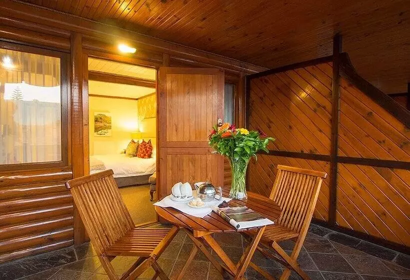 호텔 Knysna Log Inn