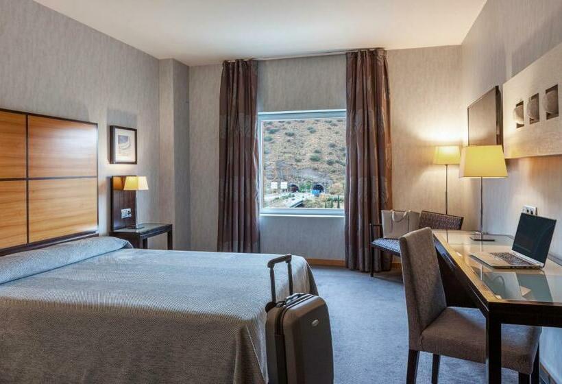 Hotel Macia Real De La Alhambra