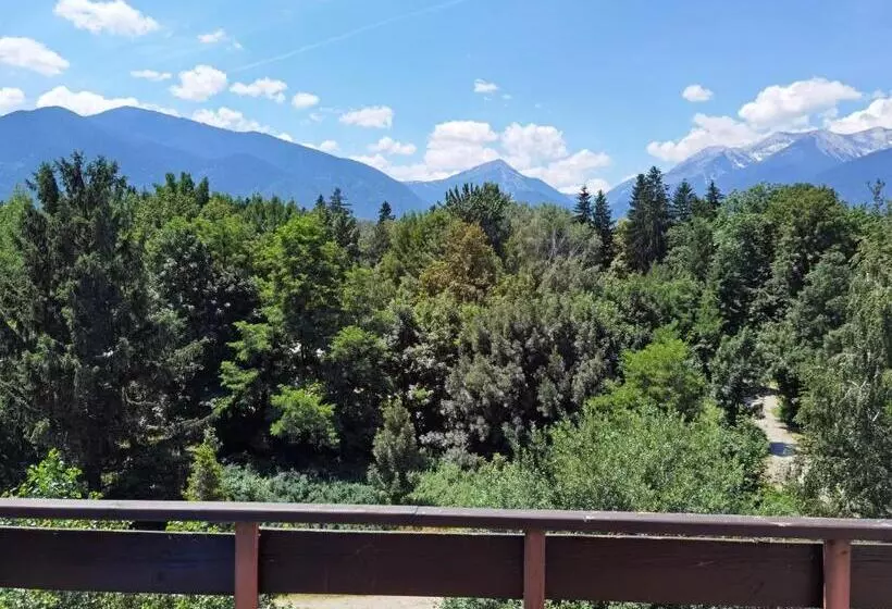 בית מלון כפרי Orphey