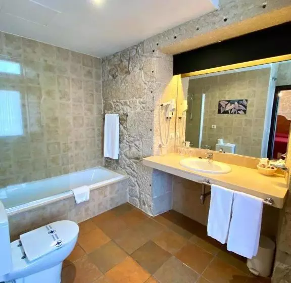 فندق Pazo De Lestrove By Pousadas De Compostela