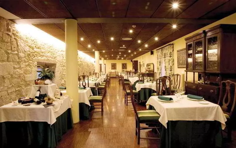 فندق Pazo De Lestrove By Pousadas De Compostela