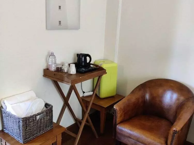 هتل Rembrandt Old Town